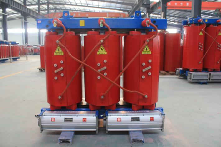 一般北京創(chuàng)聯(lián)匯通電氣全鋁的干式變壓器800kva價格是33900元，全銅的800kva干式變壓器價格是65000元。